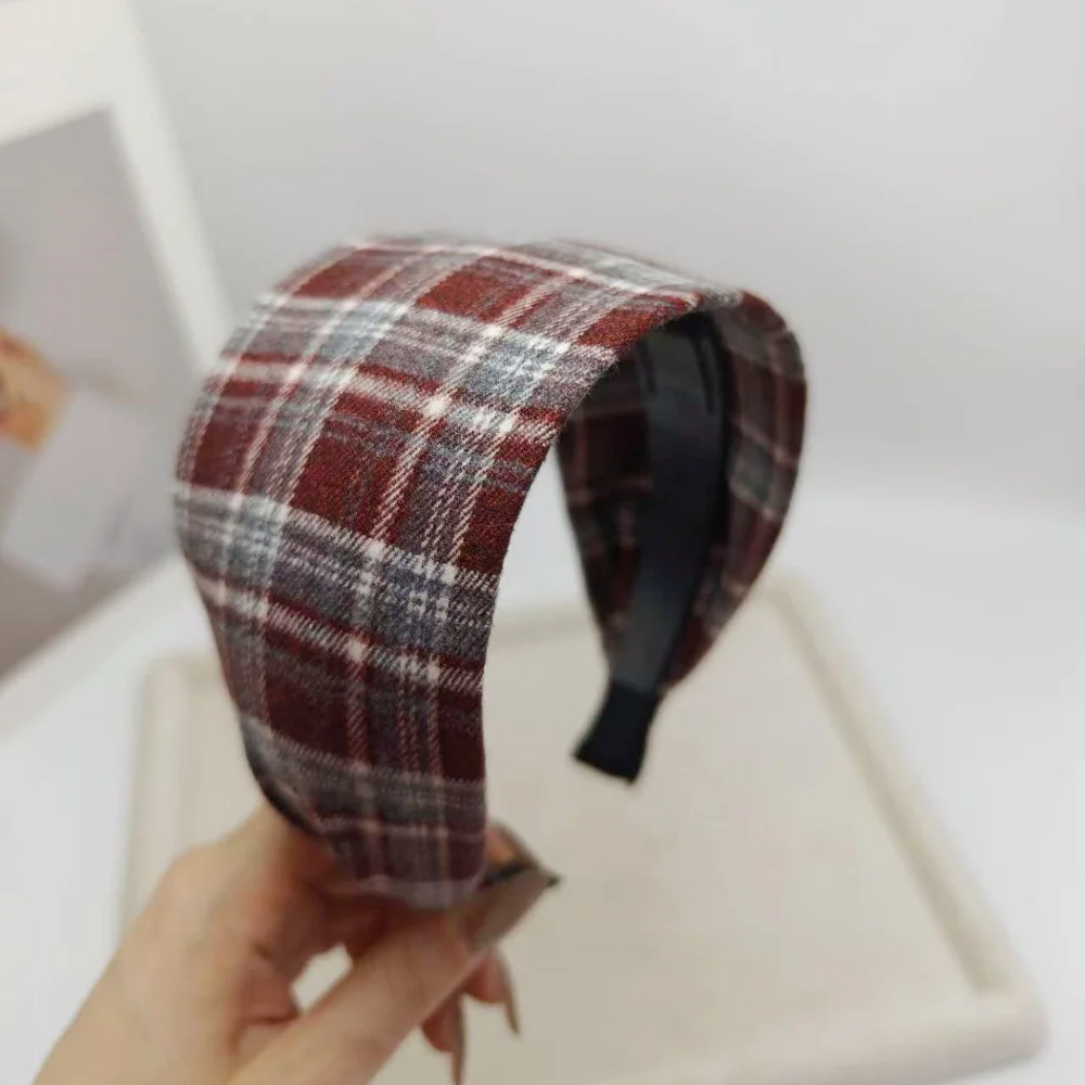 7,5 Breitkrempiges kariertes Stirnband Winter Kurzes Plüsch-Haarband Make-up-bedeckendes weißes Haar-Stirnbänder für Frauen Diadema Mujer: Black