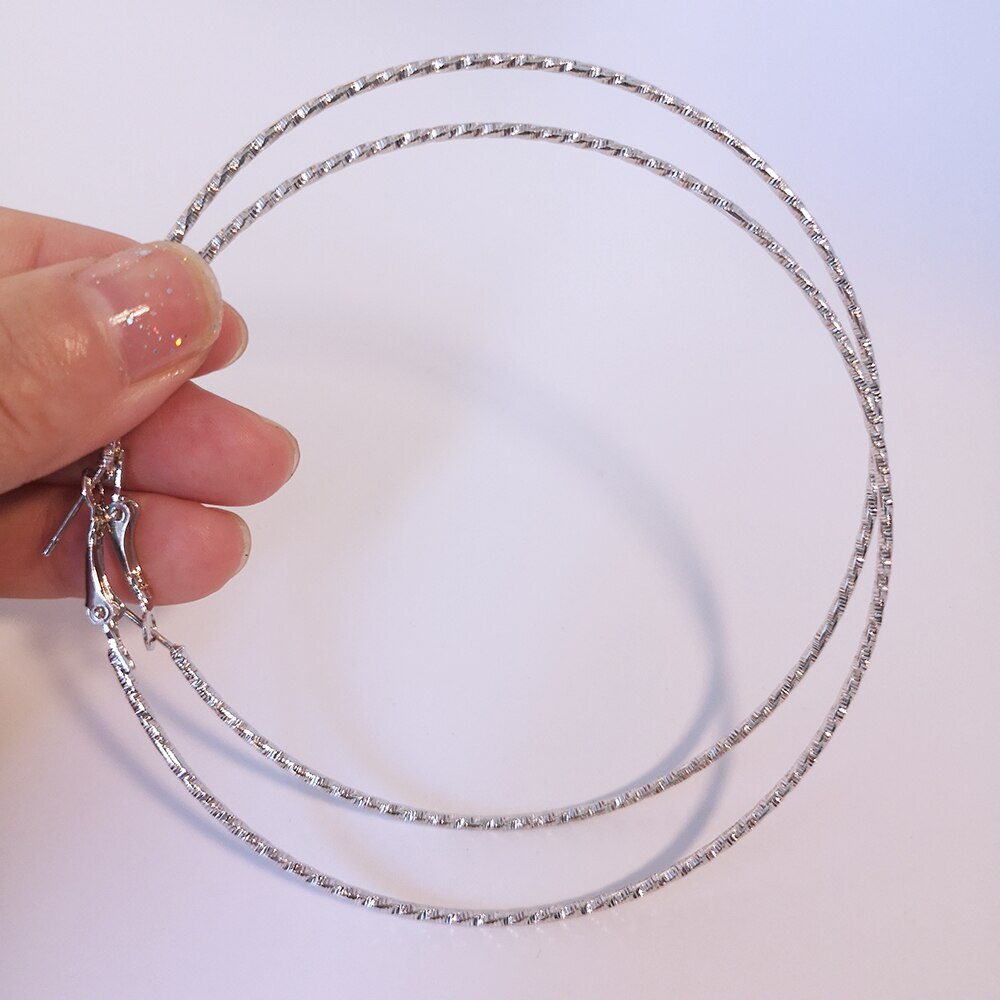 BLIJERY Glanzende Twisted Grote Hoepel Oorbellen voor Vrouwen Sieraden Basketbal Brincos Temperament Ronde Cirkel Oorbellen Boucles d'oreill: Black Gun Plated