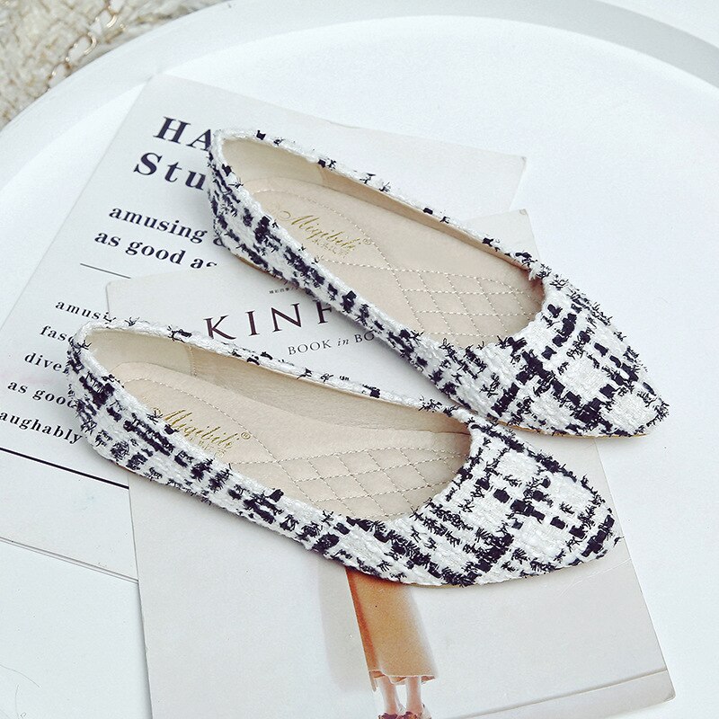 Korean Shoes Low Heels Loafers With Fur Bow-Knot Autumn Casual Female Sneakers Dress Flats Women All-Match Pointed Toe Slip