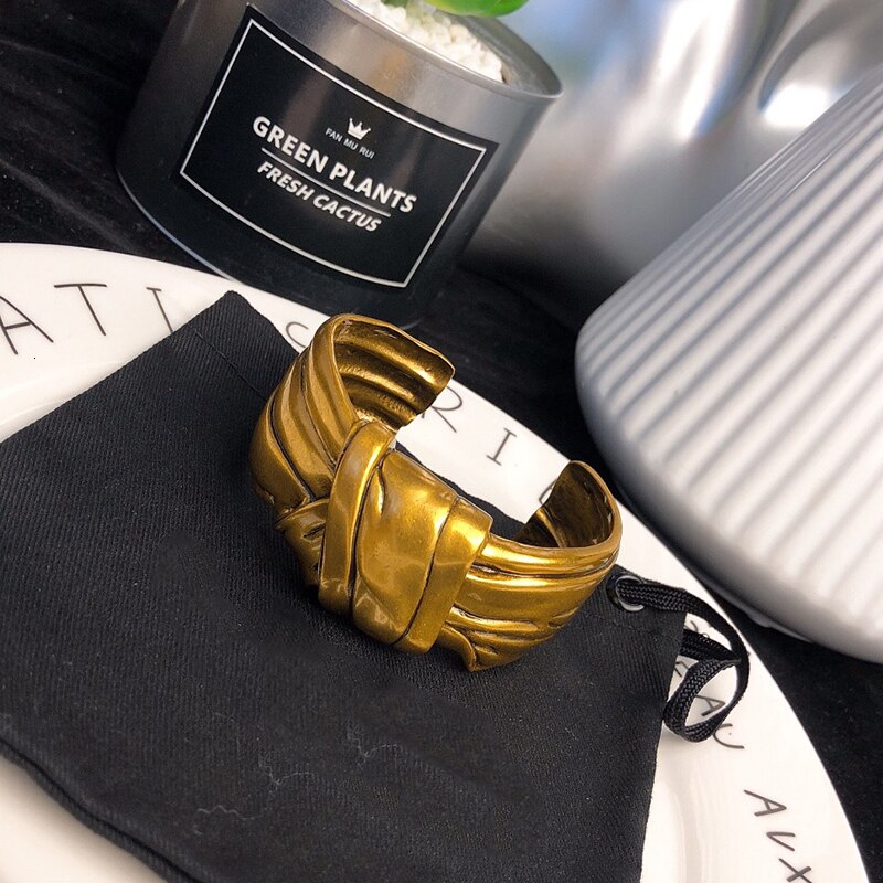 Neue Jahrgang Gold Farbe Bowknot Schmuck Knoten Armbinde Jahrgang Armreif groß Manschette Armbinde Heißer Schmuck Armbinde