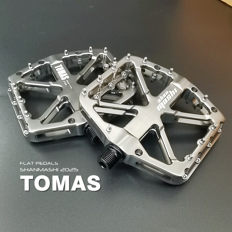 Ultra-light Mountain Bike Pedals CNC Aluminum Alloy Polished 3 Bearing Pedals Downhill Dirt Bike Anti-slip Bicycle Pedals