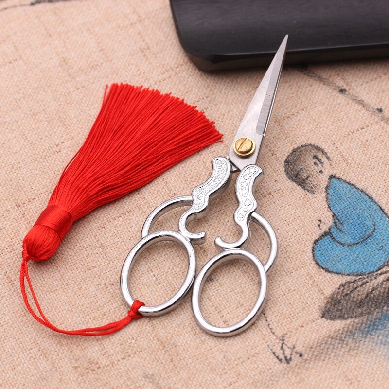 Edelstahl schere stickerei stoff DIY schneiden handwerk kreuz stich Europäischen retro klassische kunst nähen schneiderei zubehör: R   1PCS