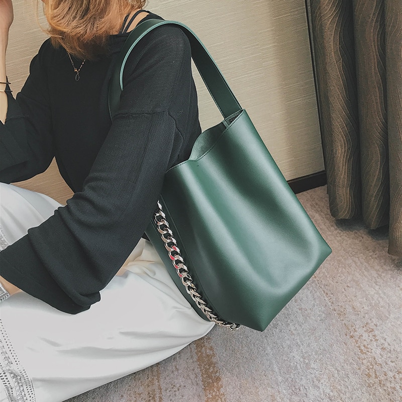 DAUNAVIA Neue Eimer Tasche Freizeit Kette Dekoration Breiten Schulter Tasche Messenger Tasche handtasche Hohe kapazität tote