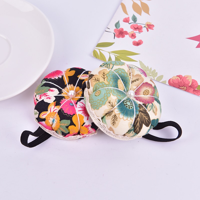 adjustable Pumpkin flower Needle Pin Wrist Cross Stitch Needle Sewing PinWrist sewing Pincushion Sewing Kit access