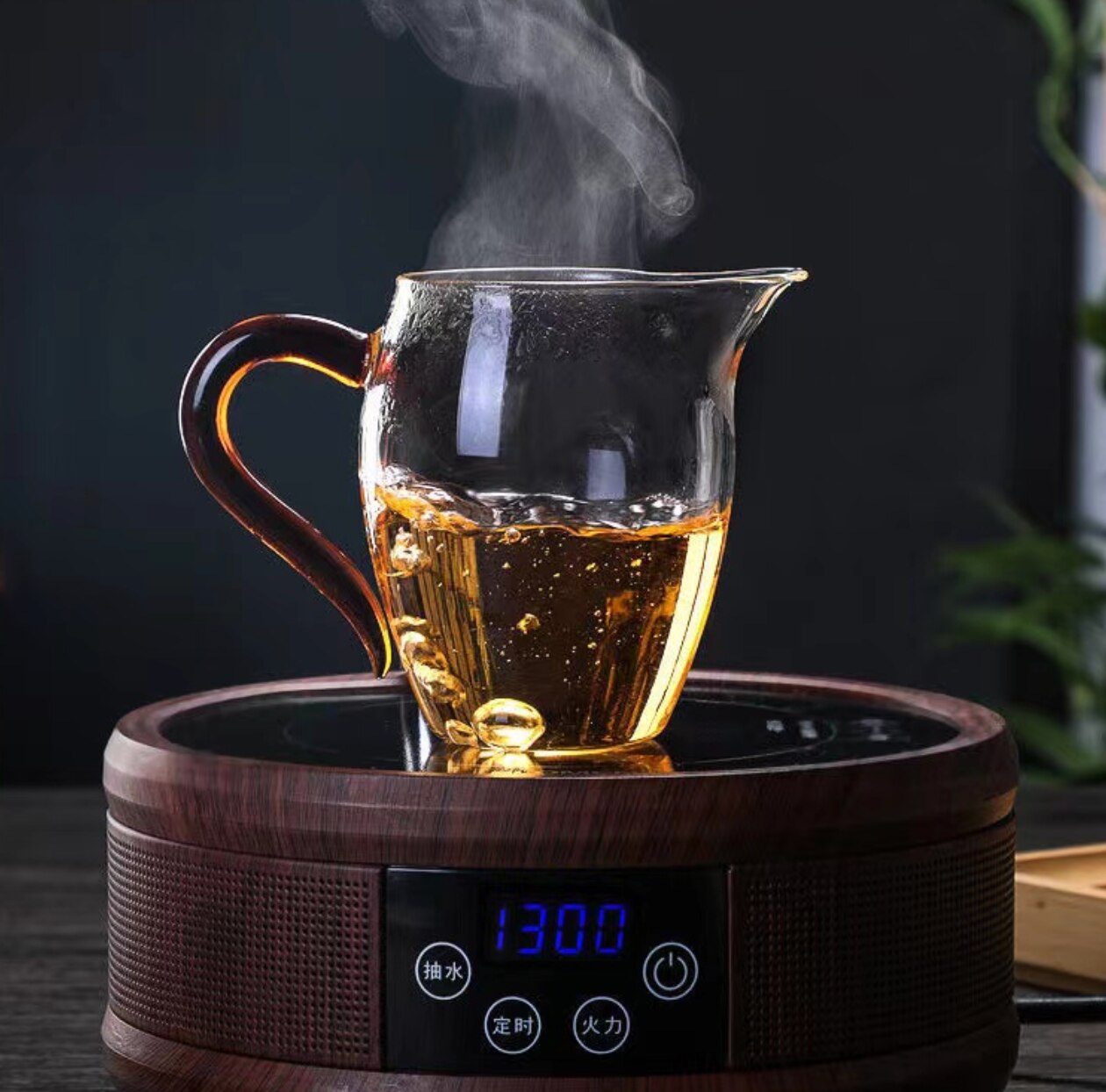 Heat-resistant Glass Tea Pitcher with Colored Handle Transparent Chahai Glass Kung Fu Fair Cup Office Tea Cup Drinkware