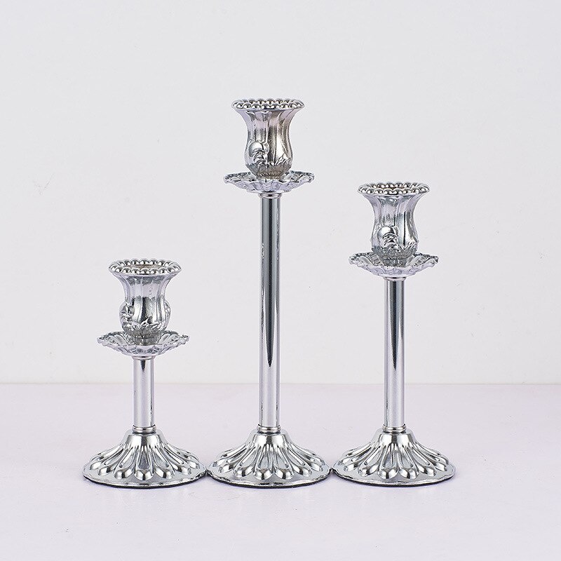 3 Pcs/ Set European Metal Candle Holder Simple Golden Wedding Decoration Bar Party Living Room Decoration Home Decoration: sliver