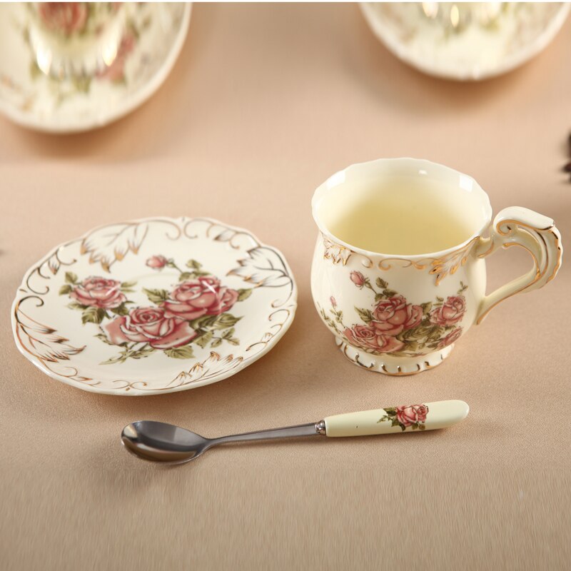 Juego de taza y platillo de café de cerámica rosa de estilo europeo, porcelana de alta calidad, tazas de té de la tarde inglesas, plato y cuchara.