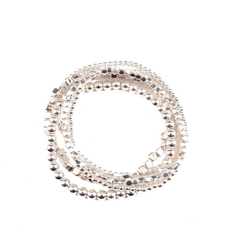 Zwpon 5 -teiliges set ccb-perlenarmbänder, armreifen aus kunststoffperlen, verstellbare elastische armbänder für damenschmuck: Silber