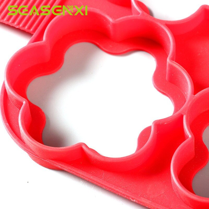 Silicone Nonstick Pancake Maker Mold Christmas Heart Egg Ring Mould Kitchen Frying Molds Cooking Tool Accessory Kids Breakfast