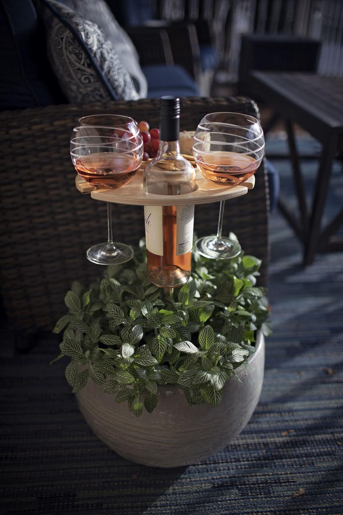 Tavolo da vino portatile da esterno tavolino da spiaggia pieghevole Deluxe accessorio da tavolo da Picnic per vino erfect per l'intrattenimento all'aperto del vino