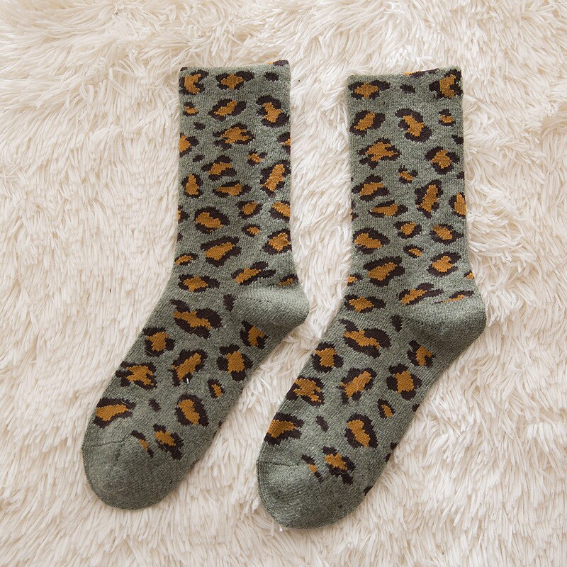 Uldne bomuld leopard sokker kvindelige pop efterår og vinter sokker personlighed retro tykke varme bløde frotté mellemsokker: D