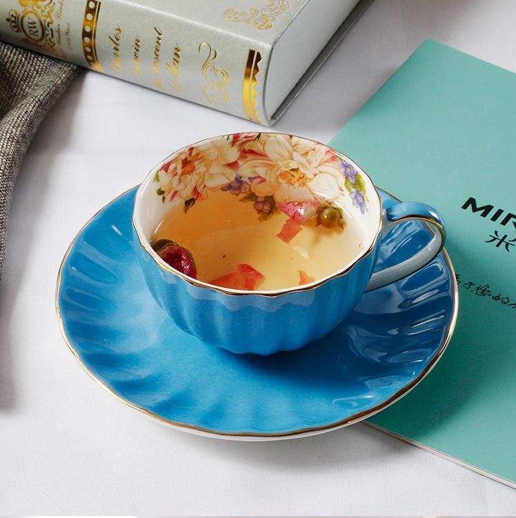 Kleurrijke Bone China Pompoen Koffie Thee Cup Schotels Phnom Penh Keramiek Xicara Cushaw Vorm Sobretudo Feminino Cafe Tazas Tasse: Blue