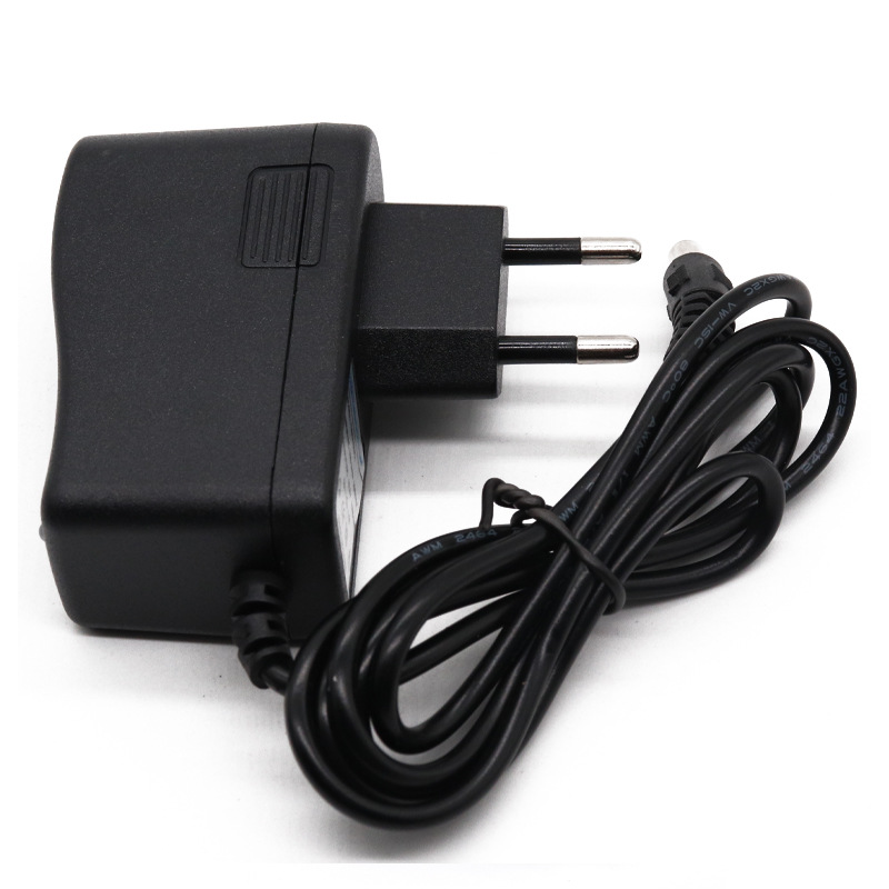 606090 Ładowarka sieciowa o dużej pojemności z 4 rodzajami rozwoju ruchu. Nowy akumulator litowo-jonowy DC 12 V 20000 Mah