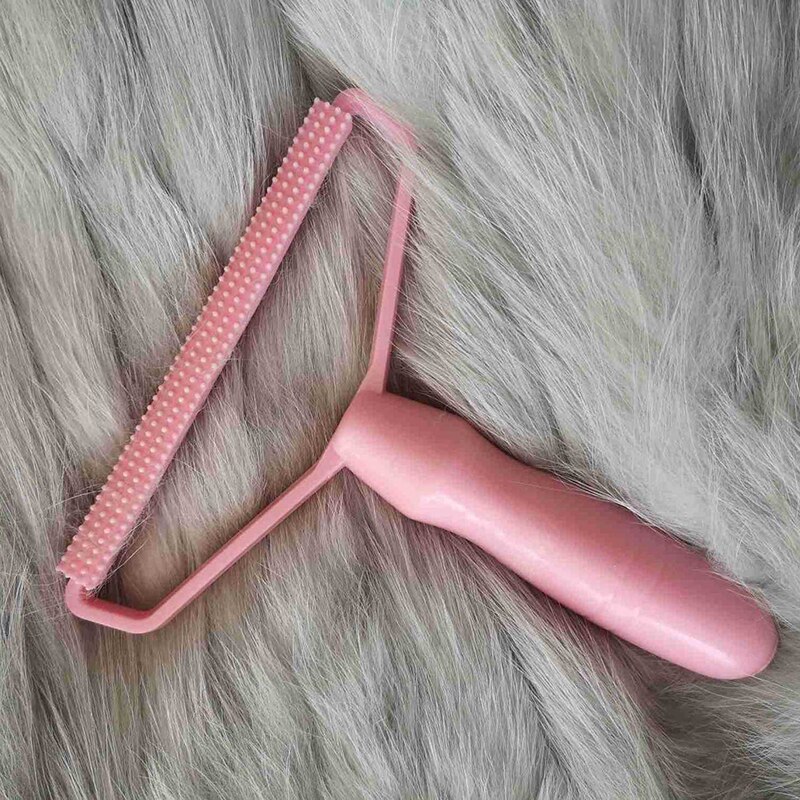 Draagbare pluizenverwijderaar handmatige pluizenroller kledingborstel gereedschap kledingpluisjes textielscheerapparaat voor wollen jas trui: Plastic roze