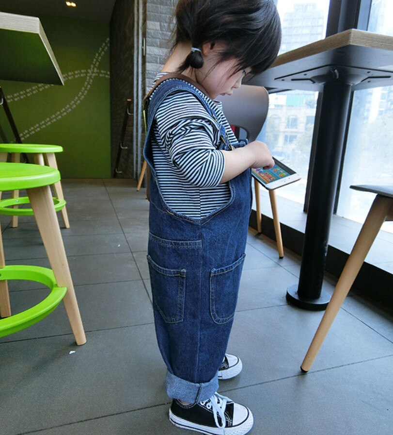 Neue Baby Mädchen Jungen Denim Overall freundlicher Insgesamt Jeans Für Frühling Herbst freundlicher Hosen Gesamt Kleidung Lätzchen Hosen