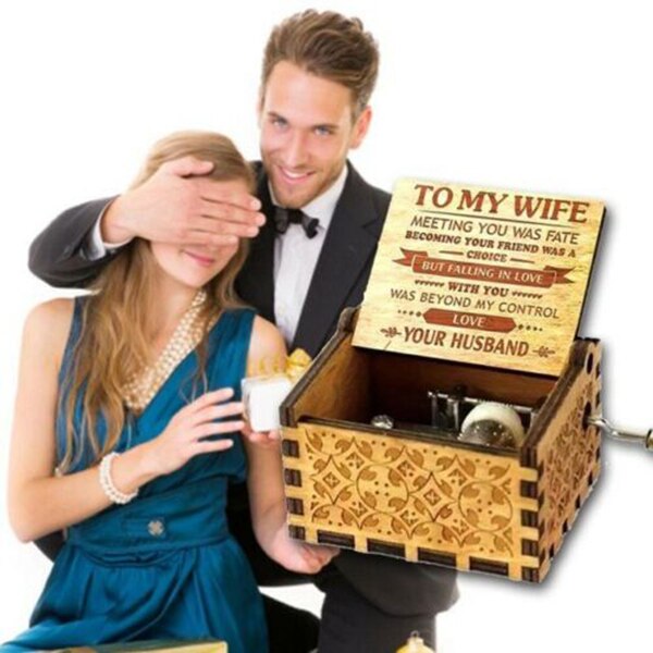 Music Box Wooden Hand-crank Music Box To My Wife Engraved Anniversary Lovers' Days Birthday Year