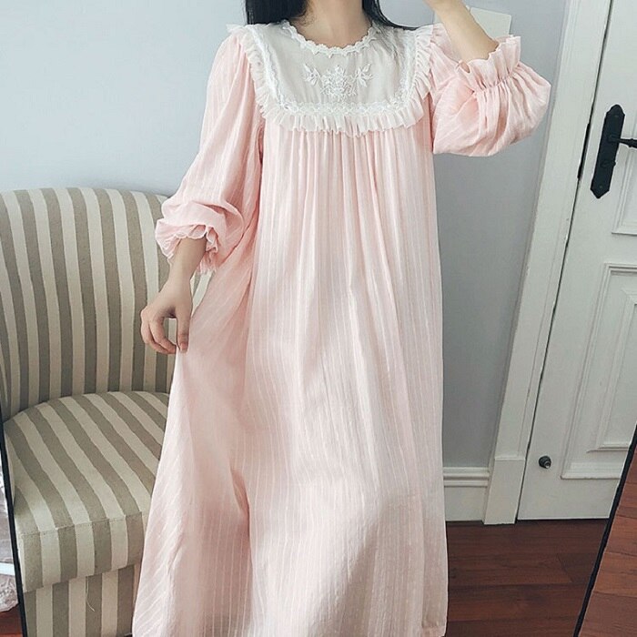 White Lace Cotton Women's Vintage Long Nightgowns Autumn Sleepwear Female Night Dress Home Wear 2219