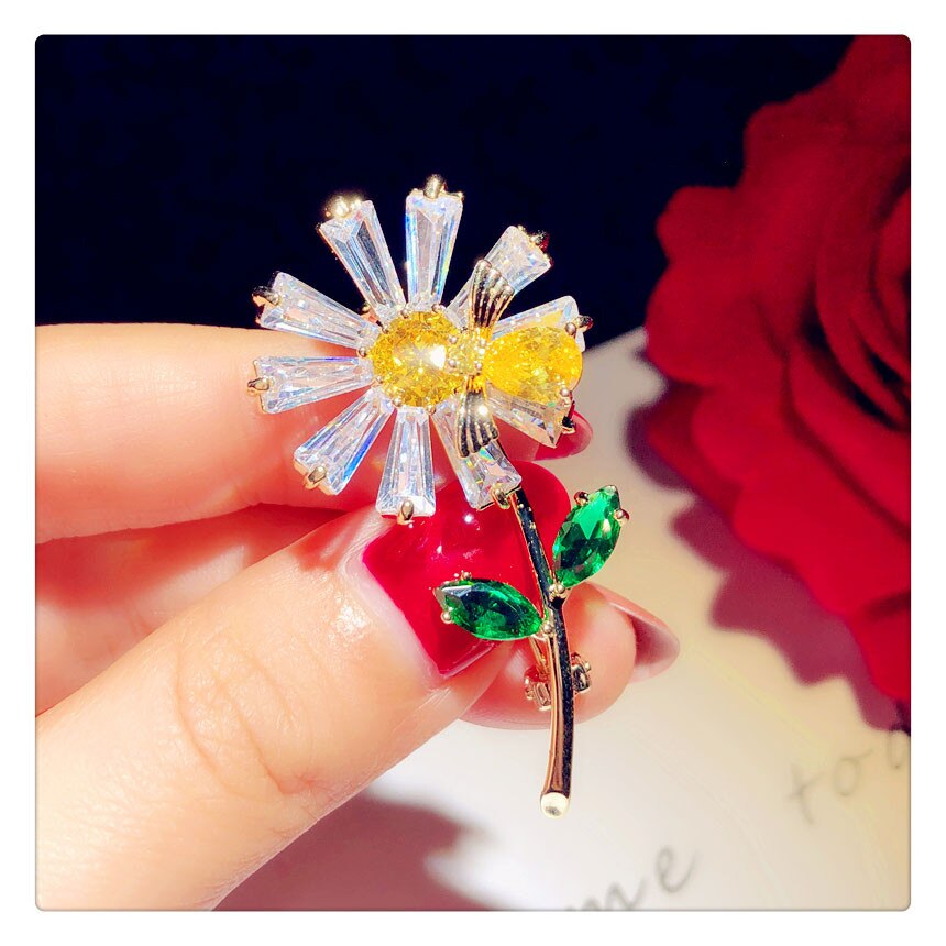 Broches Voor Vrouwen S925 Zonnebloem Bee Broche Pin Eenvoud Mooie Vest Sjaal Gesp Temperament Overjas Accessoires