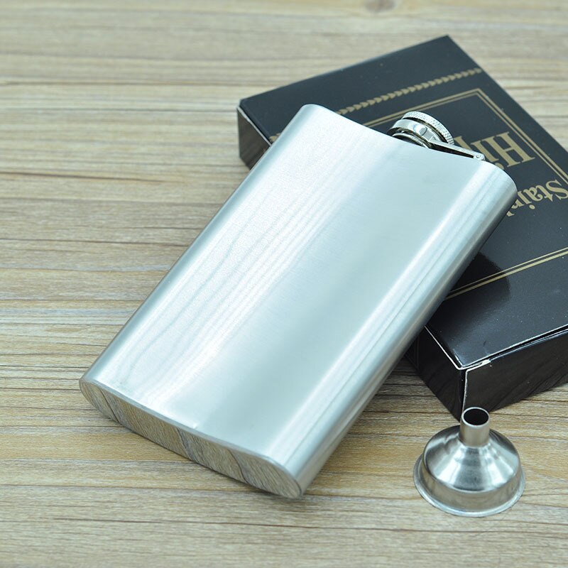 Drinkware, Hip Flasks.
10 oz stainless steel hip flask.
Men's business