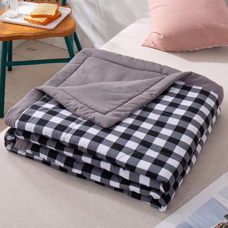 Summer Quilt Machine Washable Cotton Light and Thin King Size Blankets for Bed Luxury Blanket Quilted Bedspread on The Beds