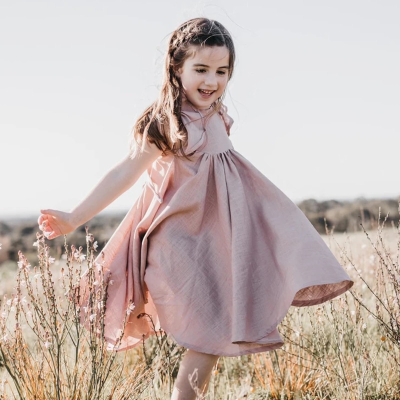 2022 nuove ragazze di fiori in cotone e lino vestono estate bambini Casual manica a petalo abiti da principessa dolci abiti da bambina TZ84