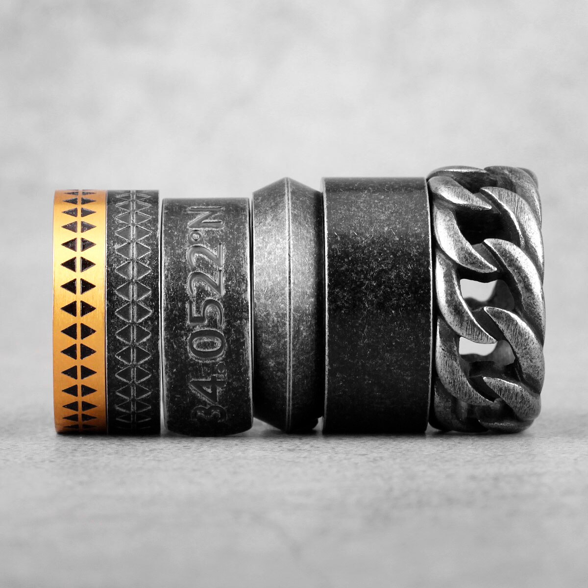 Retro gammal svart triangel rostfritt stål mens ringar cool enkelt för parälskare manliga biker smycken kreativitet