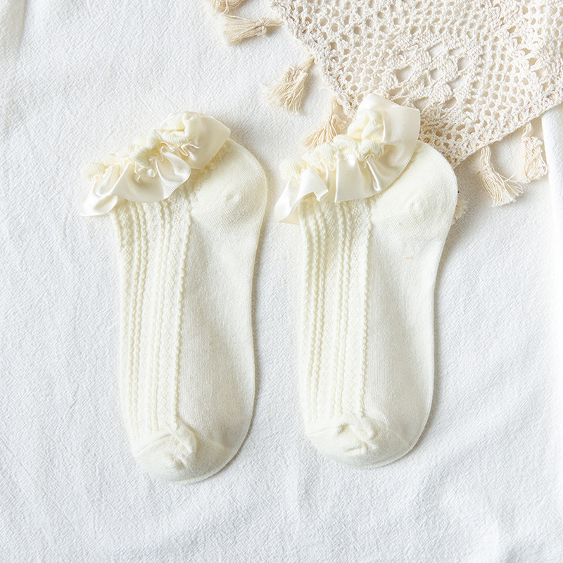 1 Pair Lolita Style Japanese Maiden Lovely Woman Lace Short Socks Spring Summer Autumn Sweet Ruffle Cotton Socks: 2-Beige