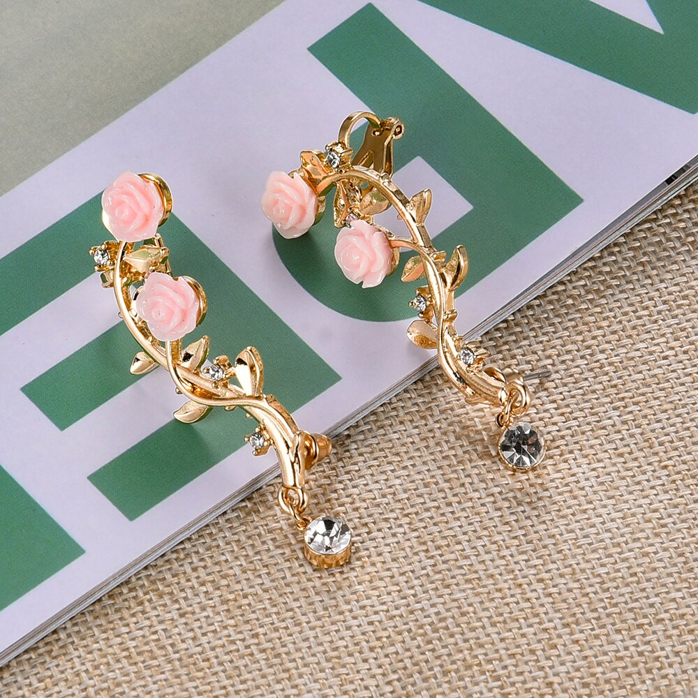 2 Stuks Creatieve Bloemvorm Strass Zoete Persoonlijkheid Romantische Gold &amp; Sliver Kleur Earring Ear Stud