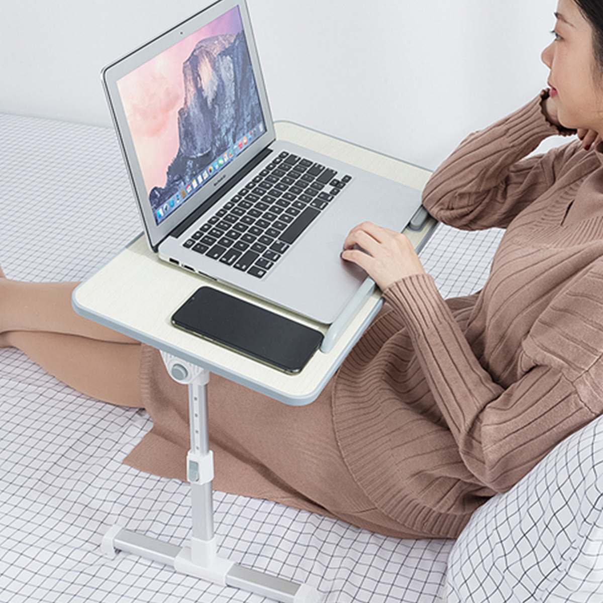 Foldable Adjustable Laptop Desk With Cooling Fan Notebook Laptop Stand Bed Tabletop Desks Home Study Table Computer Desk 53x30cm