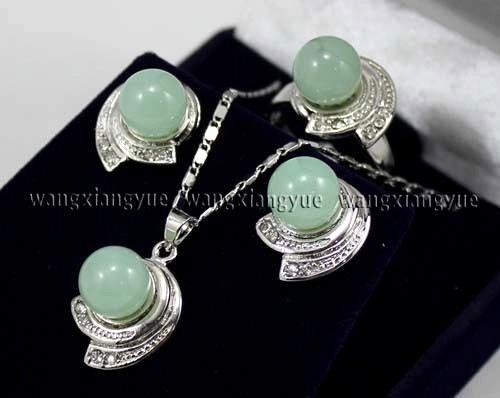 Boucles d'oreilles, bague et collier en perles de Jade vert véritable, ensemble pendentif AAA