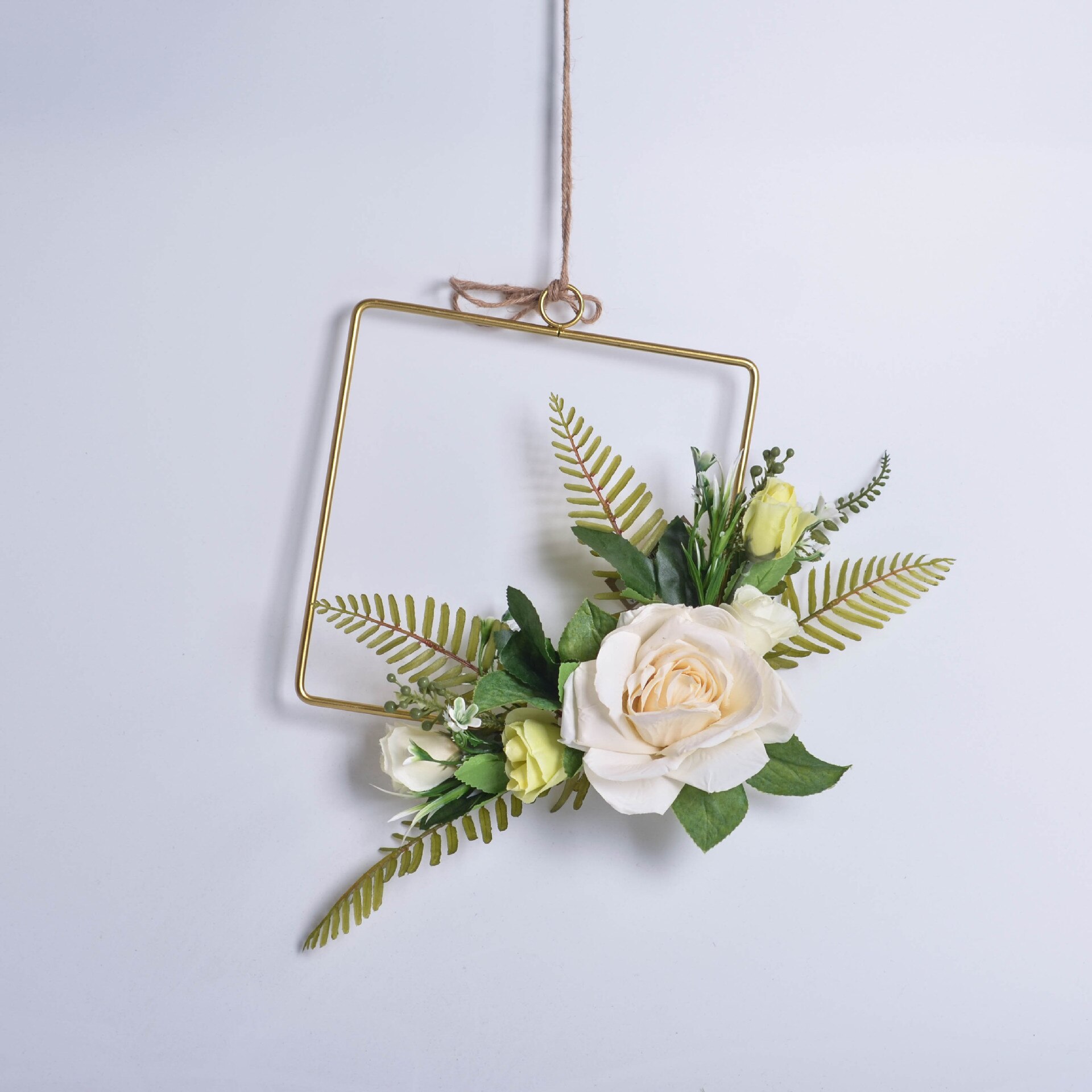 Cilected Geometric Metal Garland Home Hanging Artificial Rose Flower Ring Holder Wall Hoop Wreath Wall Hanging Decoration: A067R06