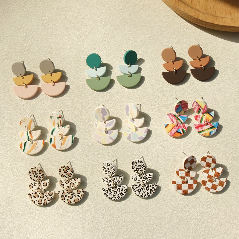 Pendientes acrílicos coloridos y creativos, bohemios, leopardo, tablero de damas, geométricos, redondos, semicirculares, pendientes largos,