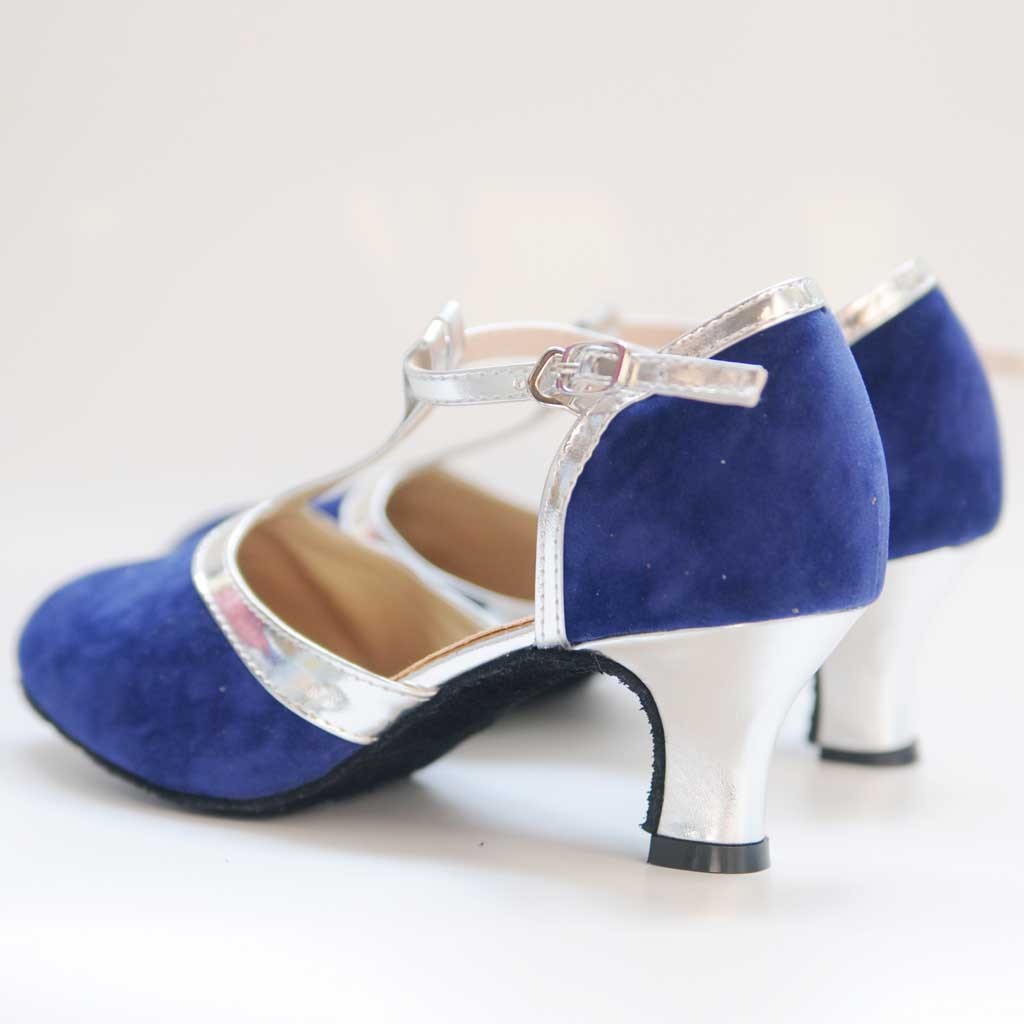 Women's Ballroom Tango Latin Salsa Dancing Shoes Sequins Shoes Social Dance Shoe Leisure Wild Comfortable Early Spring