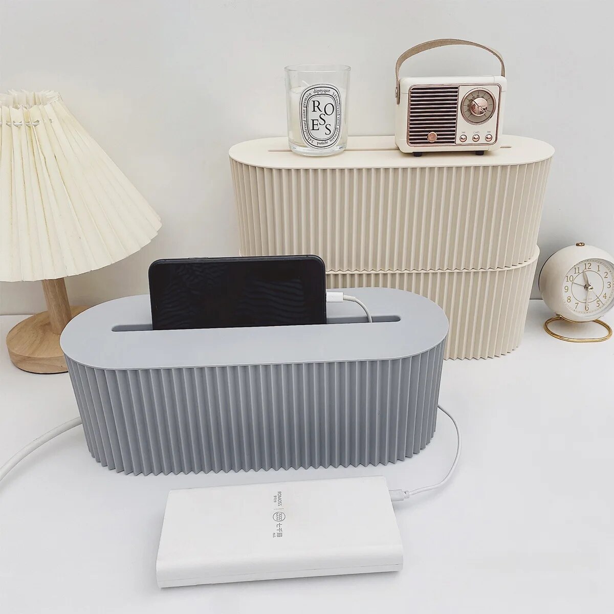 Caja de almacenamiento de cables con tapa para oficina, organizador de cables de alta capacidad, caja de gestión de cables de enchufe de escritorio que ahorra espacio, 1 unidad