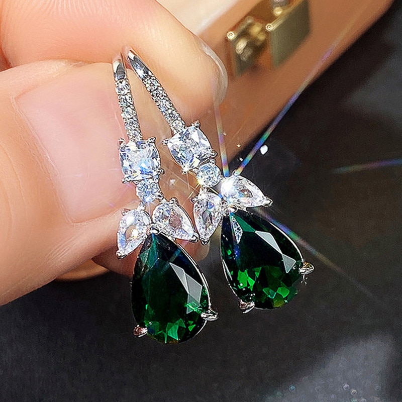Huitan Nobele Peer Vormige Groen Zirconia Oorbellen Vrouwen Wedding Party Oor Accessoires Mooie Sieraden