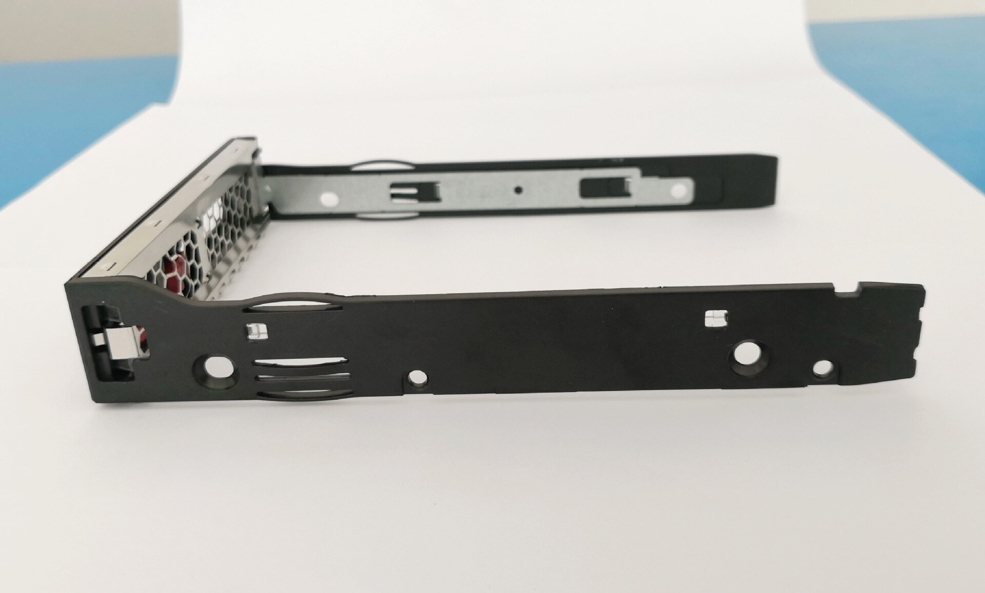 Plateau de disque dur 3,5 pouces 774026-001 Support de plateau de