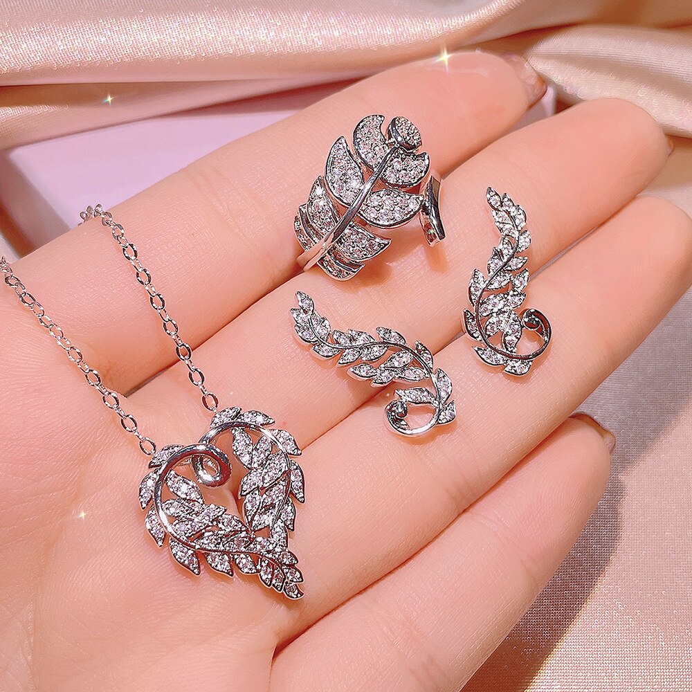 Elegante Witte Zirconia Zilveren Kleur Sieraden Sets Voor Vrouwen Unieke Veer Vleugels Dames Bruiloft Engagement Bridal Sieraden