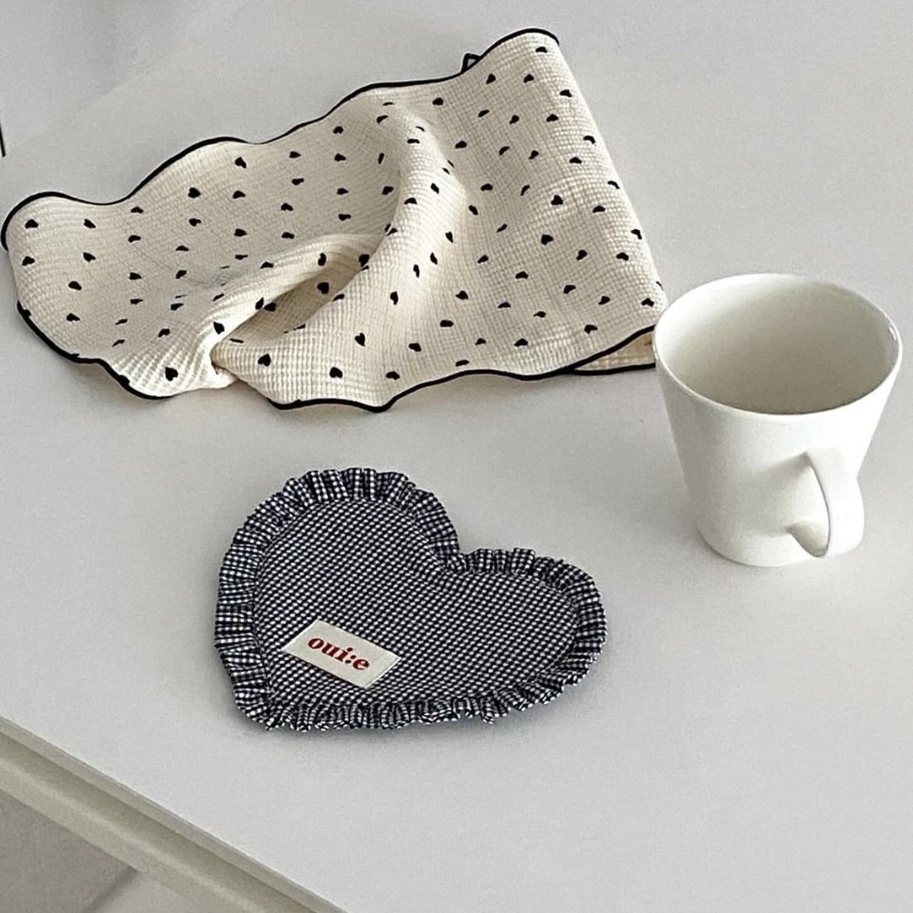 Keukenaccessoires INS Hartvormige geruite maaltijdmat Katoen Leuke kommatten Draagbare delicate isolatie Pad Mat Woondecoratie