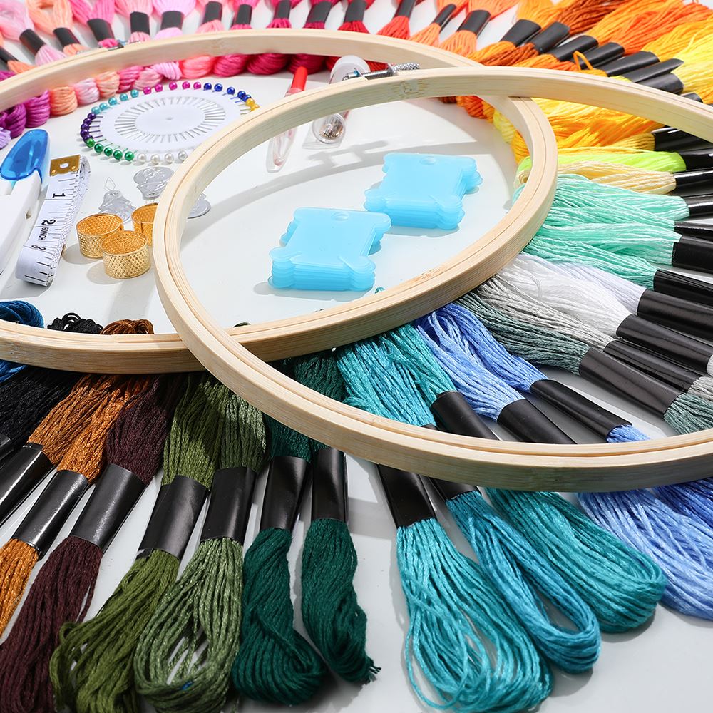 Random 100 Colors embroidery DIY Silk Line Branch Threads Similar Dmc Thread Floss Skein Cross Stitch Embroidery Threads Set