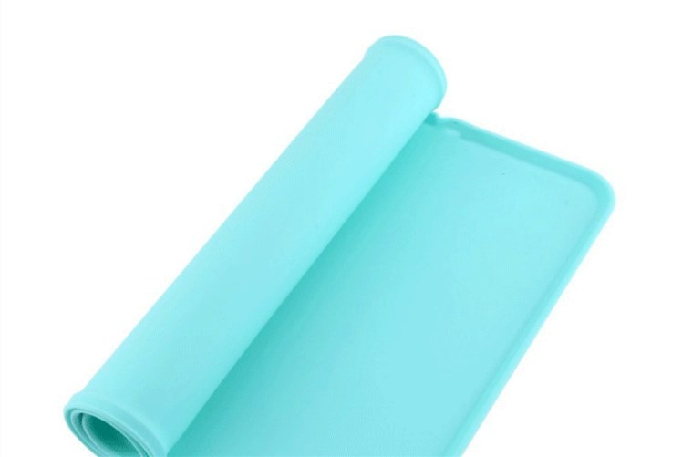 Waterproof pet mat for dog cat solid color silicone pet food mat pet bowl drinking water pad dog feeding mat easy to clean