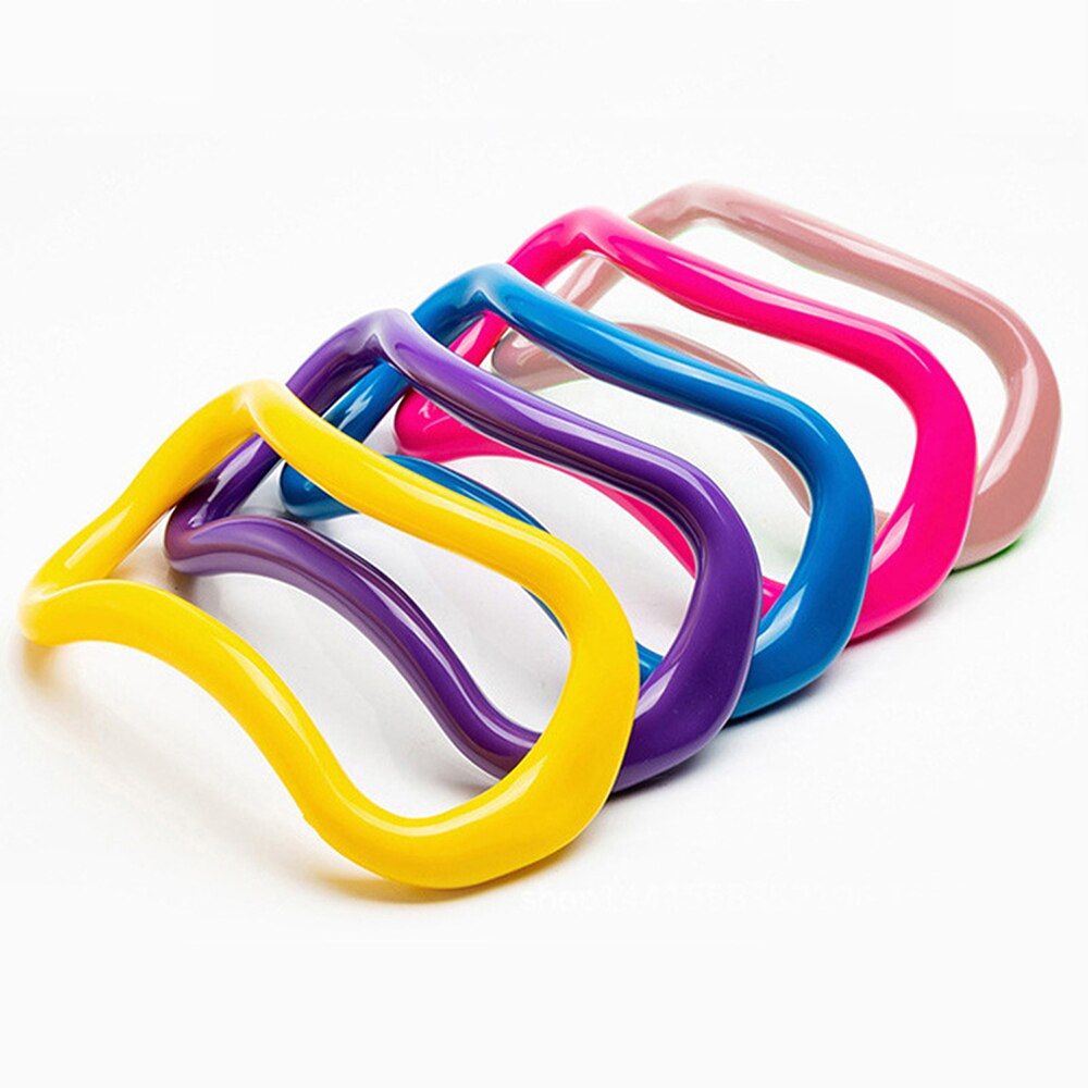 Fitness ejercicio Circulo de Yoga anillo Pilates entrenamiento piel brazo pecho cintura formación resistencia al estiramiento entrenador de gimnasio en casa equipo