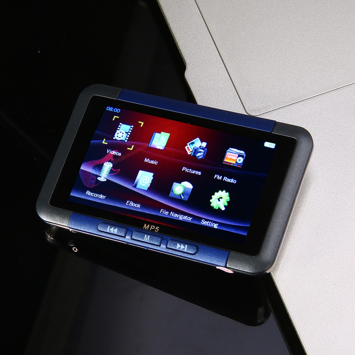 8GB 3 Inch Slim LCD Screen MP5 Player USB 2.0 High Speed Transmission Video Music Media Player FM Radio Recorder MP3 MP4