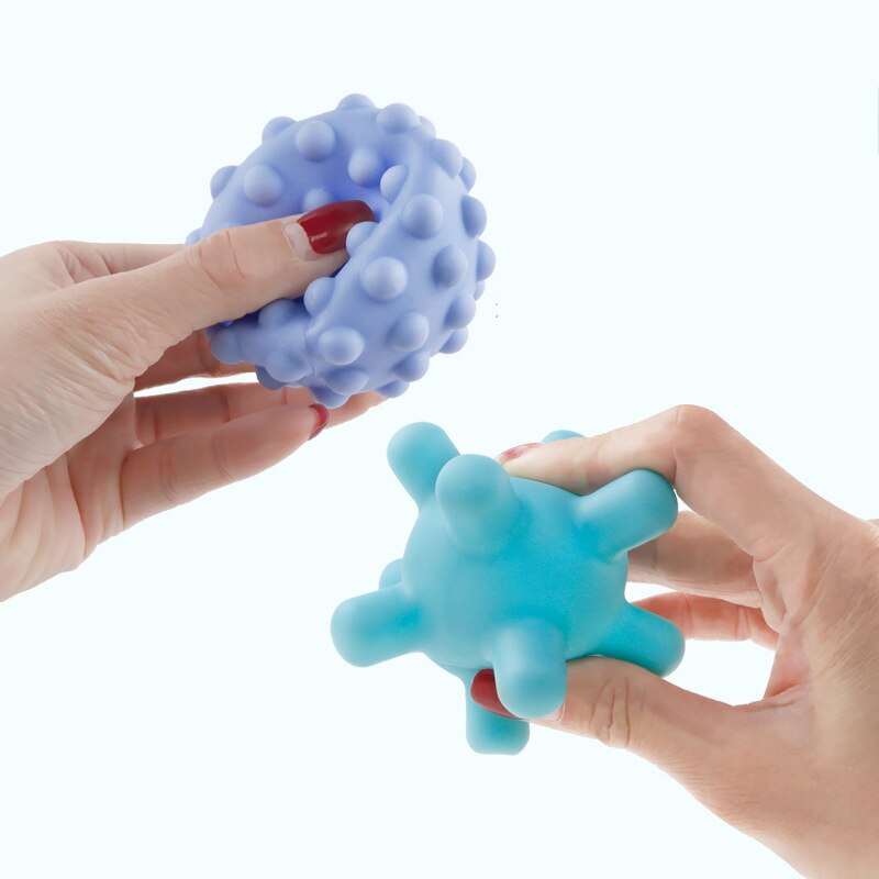 Baby Pinch Ball Baby Vocal Toy Hand Catch Ball Early Education Puzzle Child Rubber Texture Bath Play Water Sense Tactile Toy