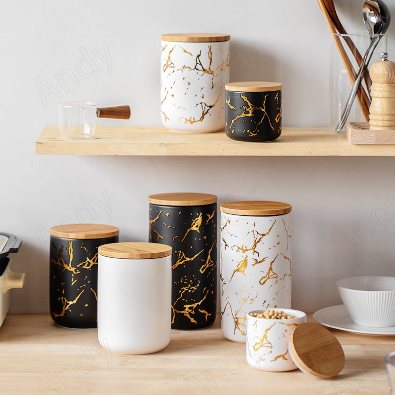 European Ceramic Storage Jar with Lid Marble Texture Kitchen Seal Cereal Dispenser Living Room Desktop Golden Stroke Candy Jar