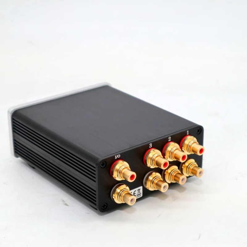 TIANCOOLKEI HiFi-CMC high end Passive RCA Audio Input Selector 3 groups 2 channels 3 Select 1 Output audio signal input switcher