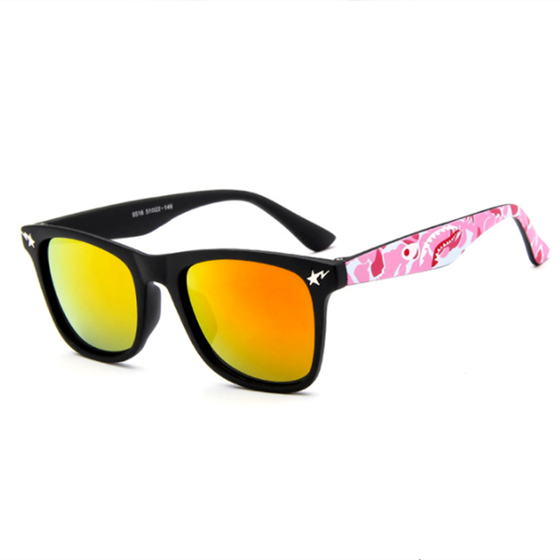 Dziecięce modne okulary przeciwsłoneczne kwadratowe lustrzane okulary przeciwłoneczne okulary przeciwsłoneczne dla chłopców i dziewcząt projektują okulary UA400 okulary wędkarskie