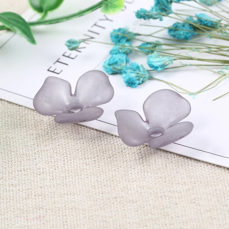 10 stuks 15 kleuren acryl 22mm blad bloemblaadjes bloem mat acryl spacers kralen voor haar bruiloft oorbellen diy maken accessoires: Grijs