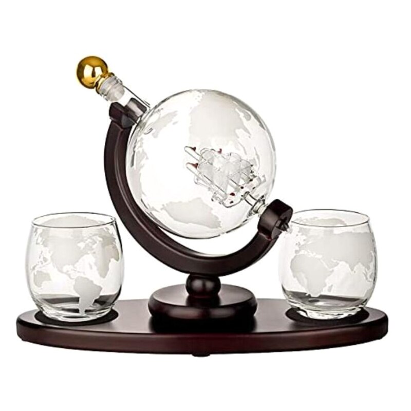Unikalny globus z mapą świata żaglowiec karafka alkoholowa z 2 wytrawionymi szklankami Whisky