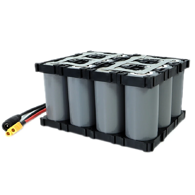 4S3P-32700 12.8V 21A Lifepo4 battery pack built-in charge and discharge 30A BMS toy car solar light golf cart 12V supply
