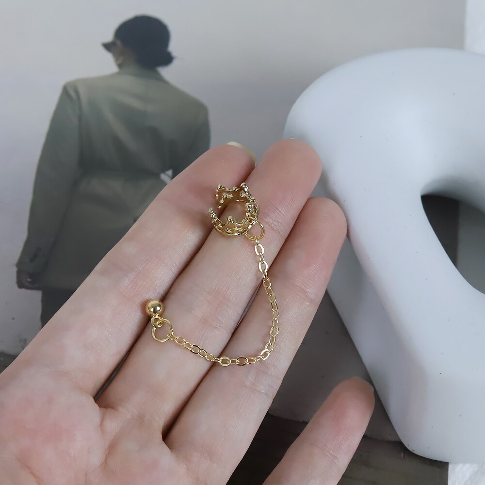 Punk kruunu korvakoru teini-ikäisille naisille miehille korvakorut sinkkiseos siistit korut vintage retro ketju korvakorut metallia